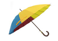 Las extremidades de madera del toldo del palillo del marco metálico de madera doble del paraguas modificaron el logotipo para requisitos particulares proveedor